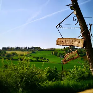 La Terra Valiano